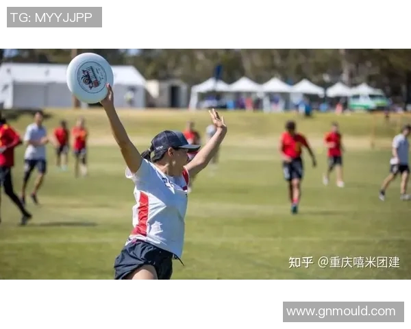 重庆飞盘队与成都飞盘队赛后复盘意识碰撞分析与反思