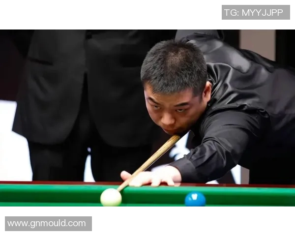 中国足球明星中谁的实力最强引发球迷热议与讨论
